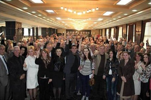 Lutfi Haziri me gisht